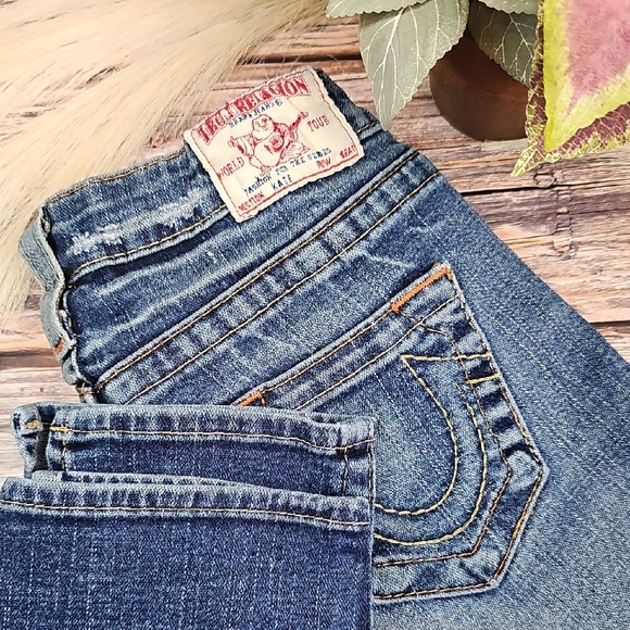 True Religion Denim - TRUE RELIGION WORLD TOUR KATE LOW-RISE SKINNY CROPPED JEANS